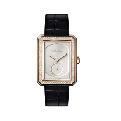 chanel boyfriend watch beige gold